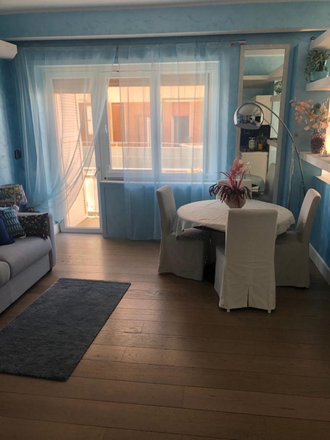 לידו די אוסטיה E&C Suites Roma מראה חיצוני תמונה