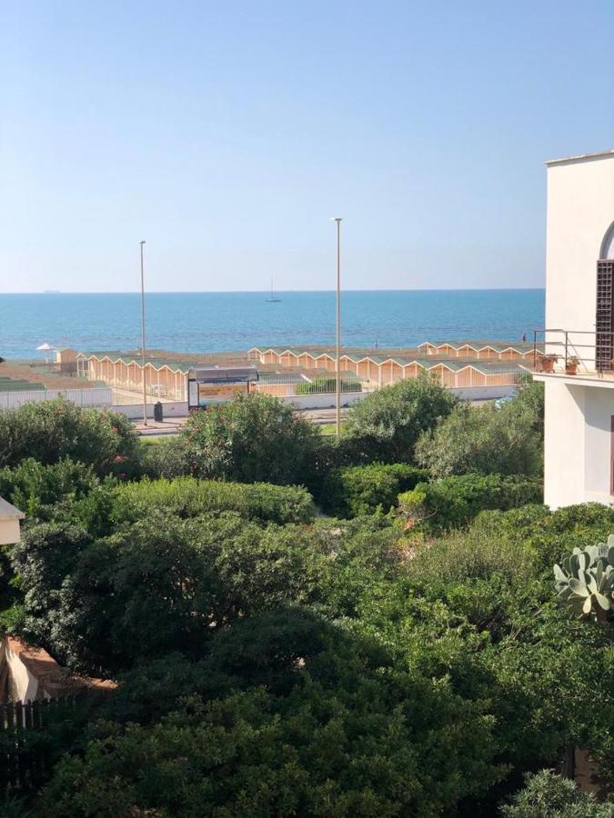 לידו די אוסטיה E&C Suites Roma מראה חיצוני תמונה